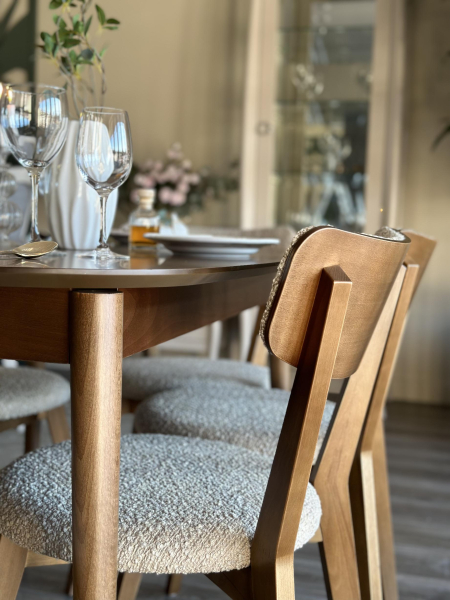 Стол овальный Q1300