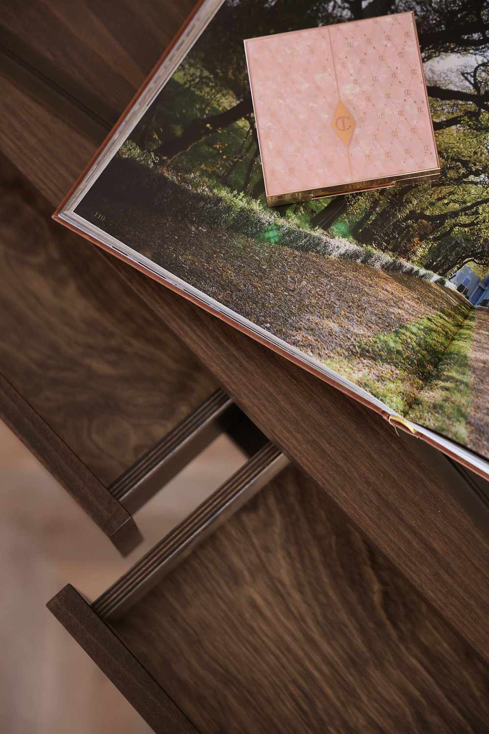 Консоль Gloriano GL-KNS.01